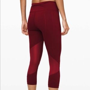 NWT Lululemon Pace Rival Crop 22” Deep Rouge 4
